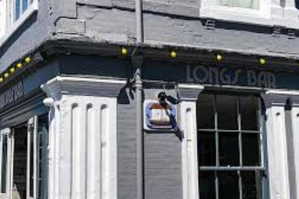 Ferienwohnung Cosy, Quirky, Comfy 'N' Chic House- Swindon Exterior foto